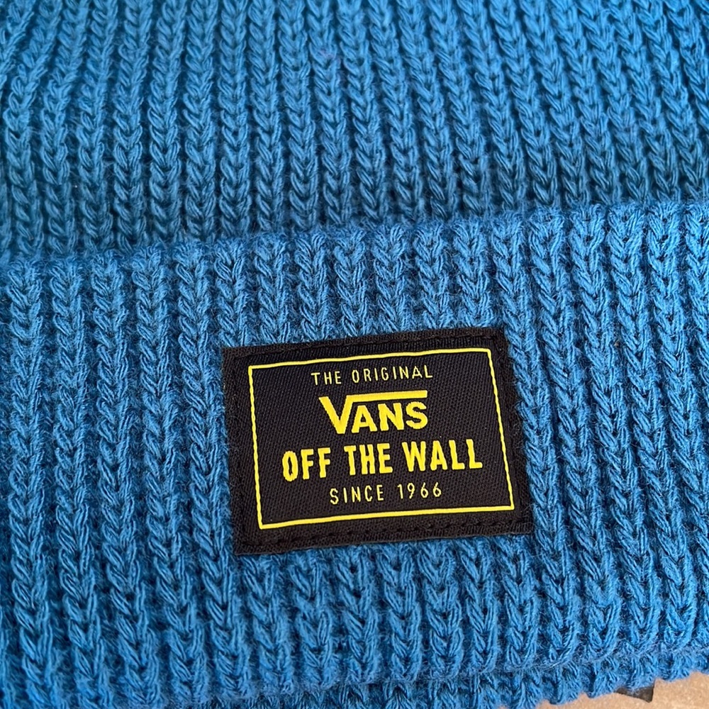 VANS The Original "Of The Wall" Bruckner Cuff Beanie WMNS - Picture 5 of 15
